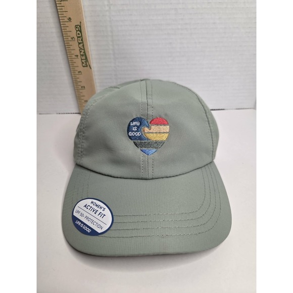 Life Is Good Accessories - LIFE IS GOOD Women's Hat Green Active Fit Adjustable UPF 50+ Rainbow Heart NWOT‎